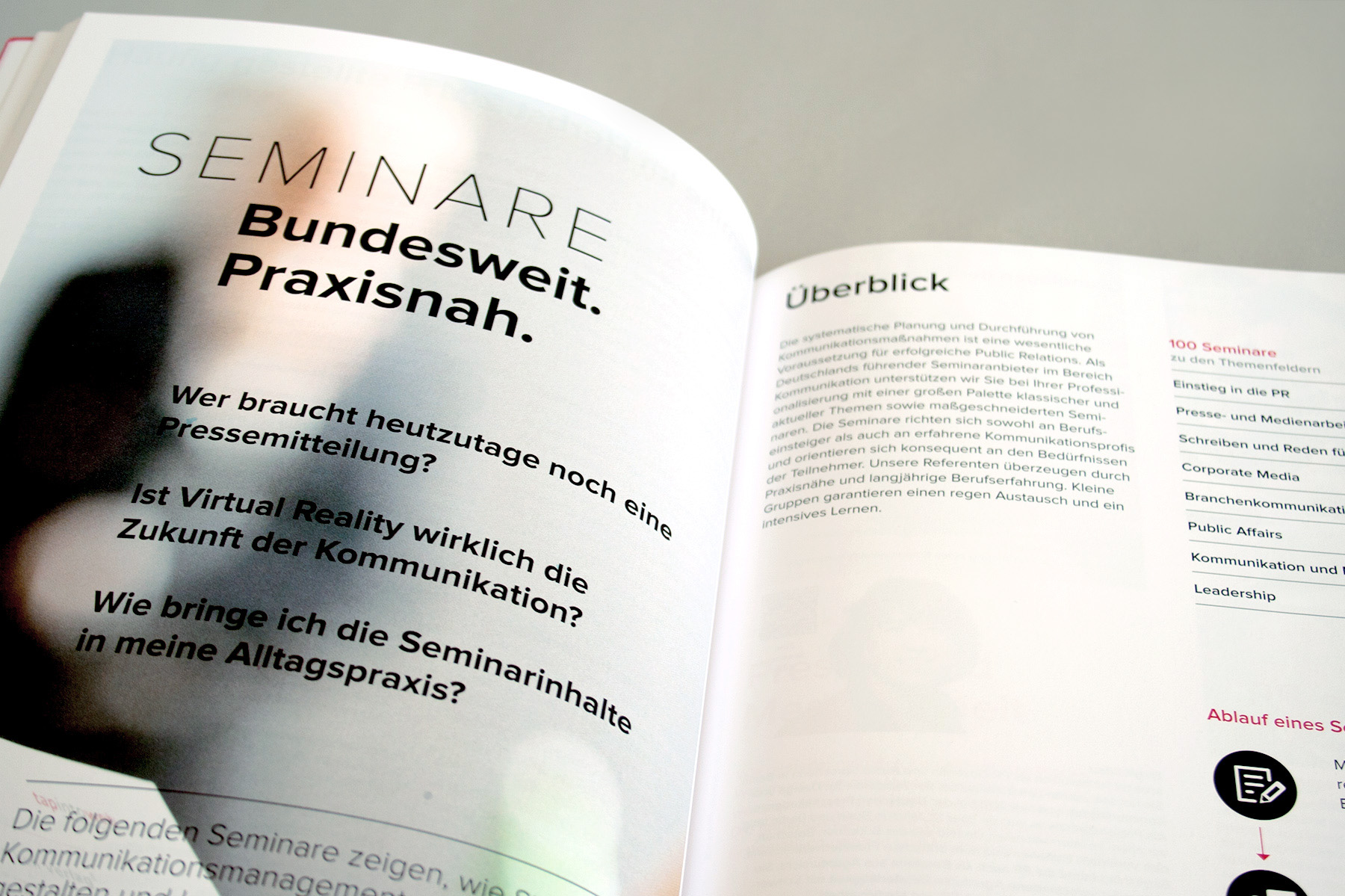 Doppelseite Seminare des Gesamtprogramms der Deutschen Presseakademie