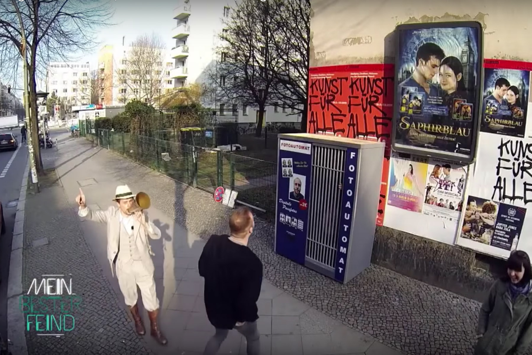 Beklebung eines Fotoautomats als Requisite für die TV-Sendung 